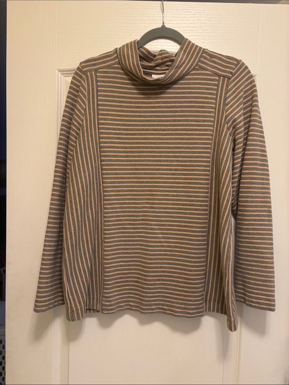 J. Jill Striped Movl Neck Sweater in Brown and Cream